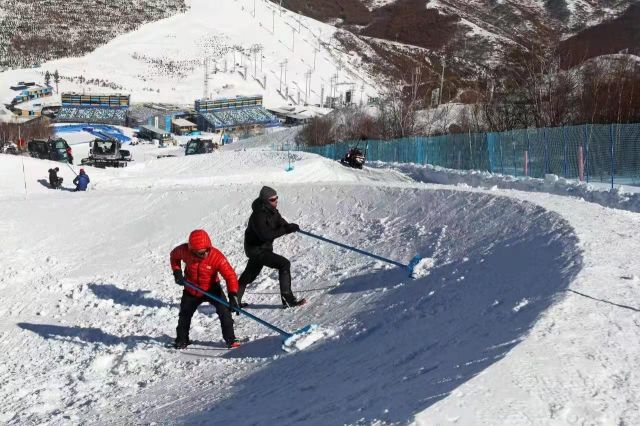 “雪容融”接棒，张家口赛区场馆转换紧锣密鼓进行