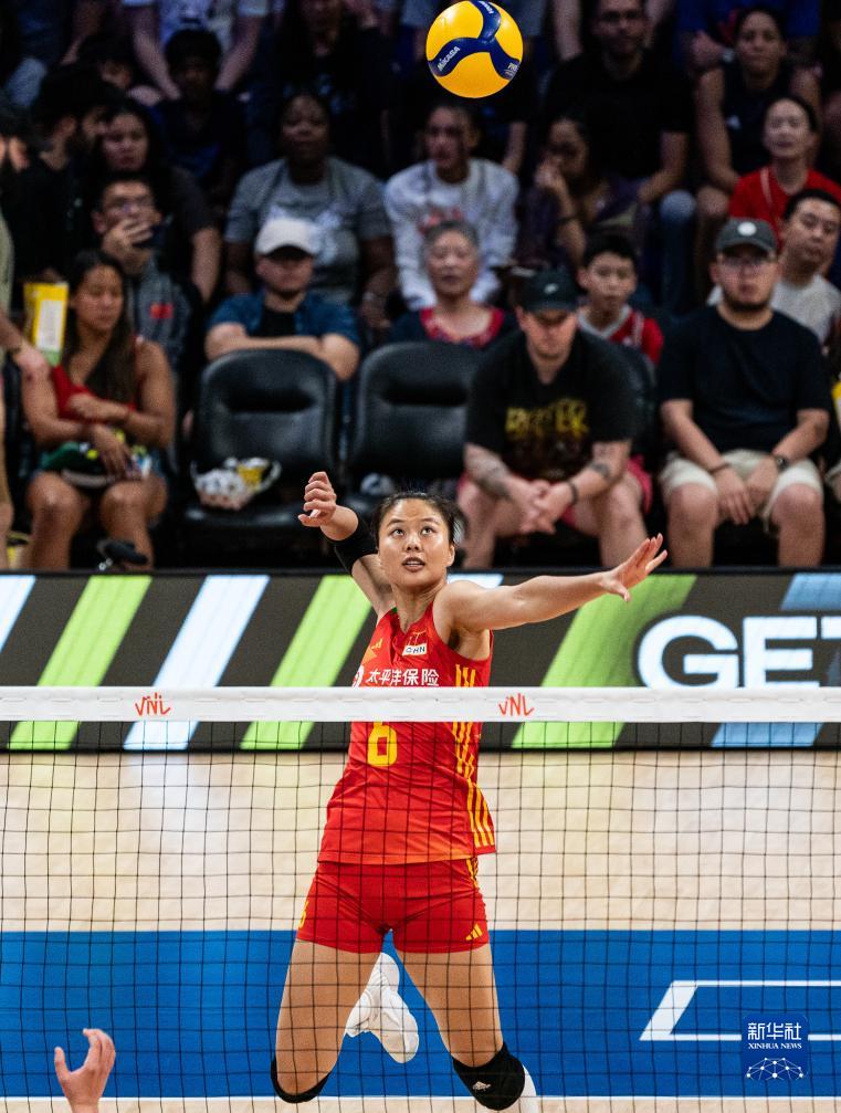 创造历史！中国女排获得世界女排联赛亚军