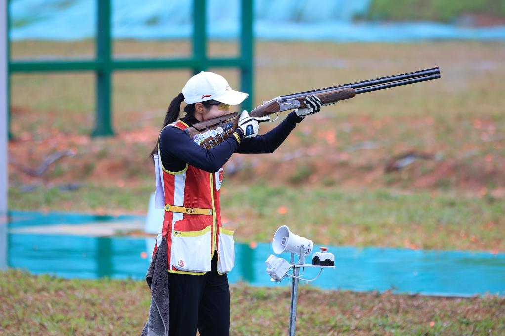 学青会·全天综合丨亚运冠军江伊婷射落飞碟金牌 全运冠军刘英兰成就“五金王”