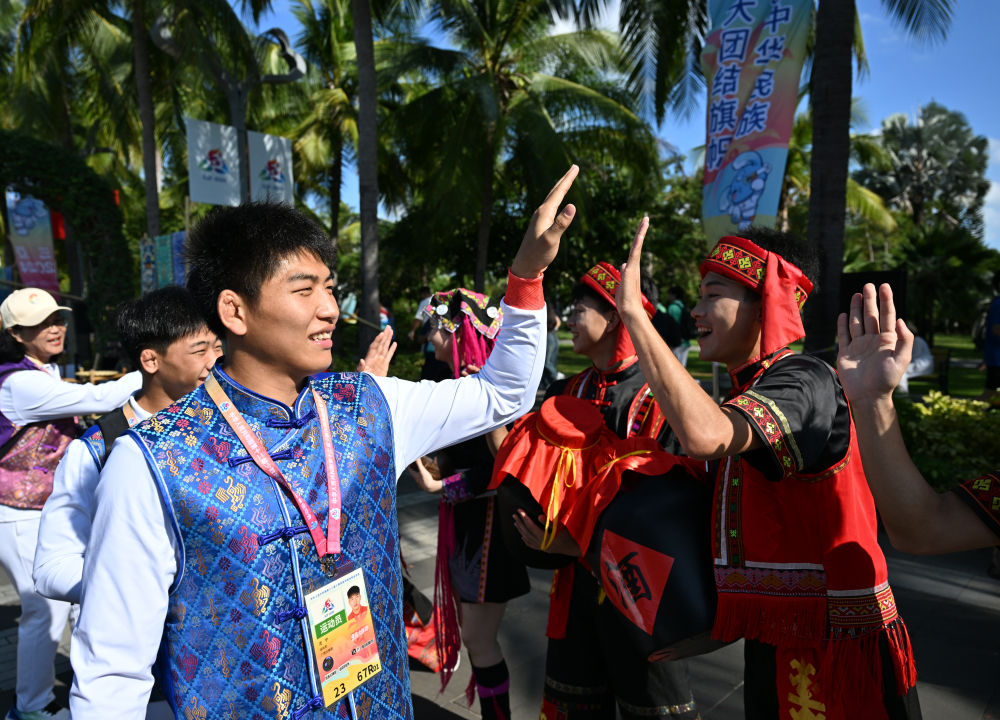 韵动民族风丨高清大图带你看民族大联欢盛况 天涯海角成为欢乐的海洋