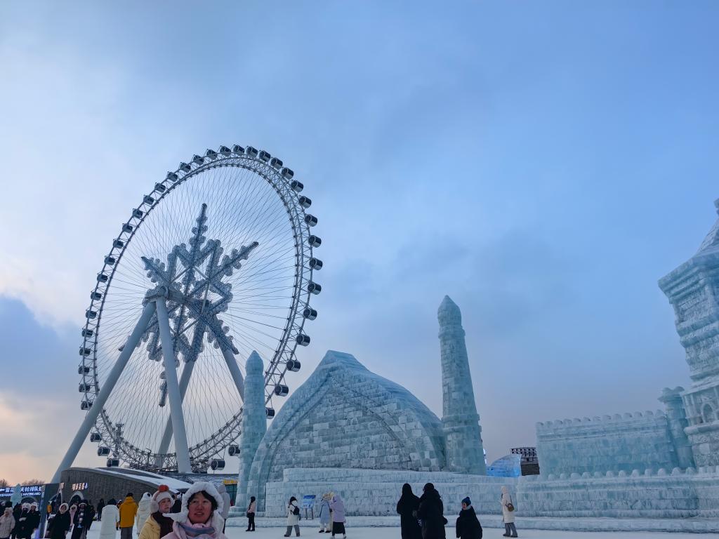追光丨这昂扬的冬日冰雪群欢