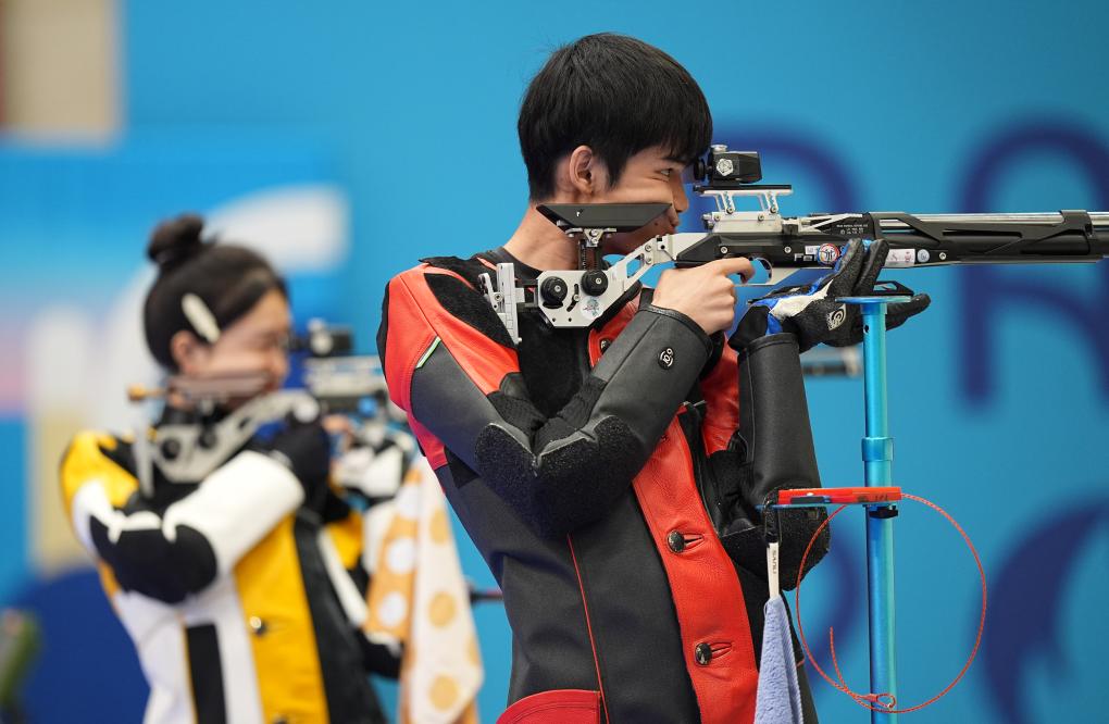 追光丨这个四月，他们射落九个世界杯冠军