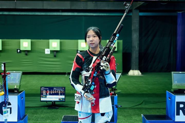 追光丨这个四月，他们射落九个世界杯冠军