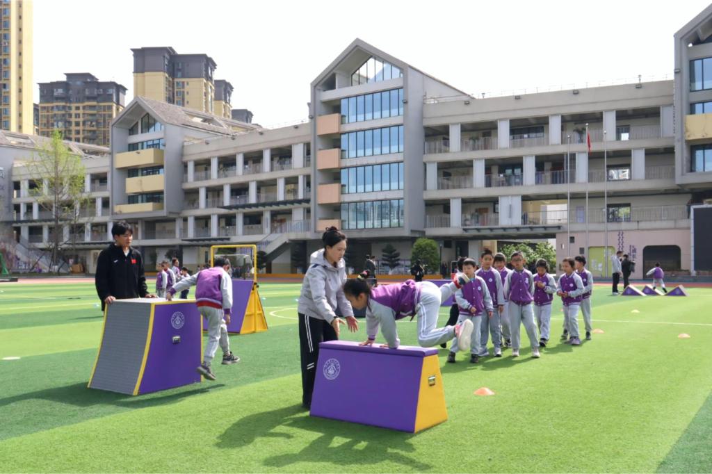 运动无限 气象万千——写在成都世运会倒计时100天之际