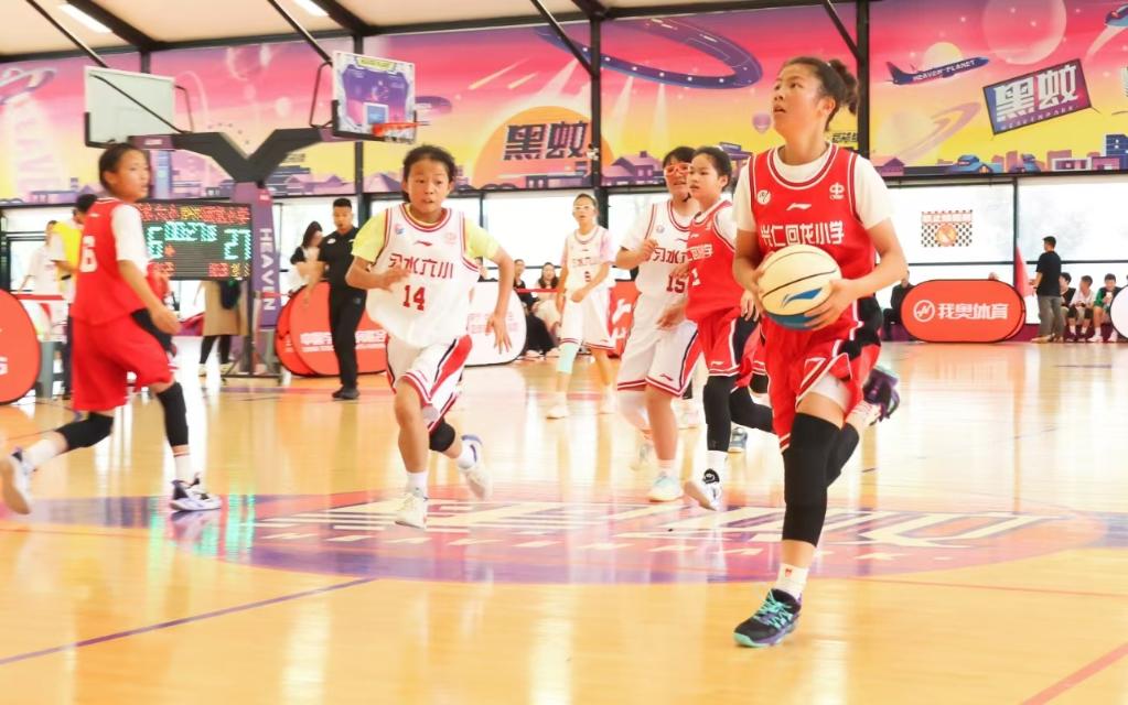 这所乡村小学,10年打坏1000多个篮球——中小学“以体育人”成效观察之二