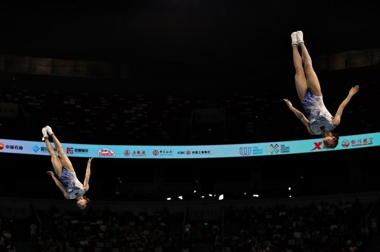 成都世运会|蹦床女子双人同步中国组合摘金 网友:行云流水宛若一人 成都世运会|蹦床女子双人同步中国组合摘金 网友:行云流水宛若一人