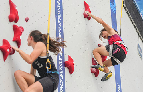 世运探馆ing丨“指尖网球”“峭壁芭蕾”!世运“酷”项目点燃青春激情 世运探馆ing丨“指尖网球”“峭壁芭蕾”!世运“酷”项目点燃青春激情