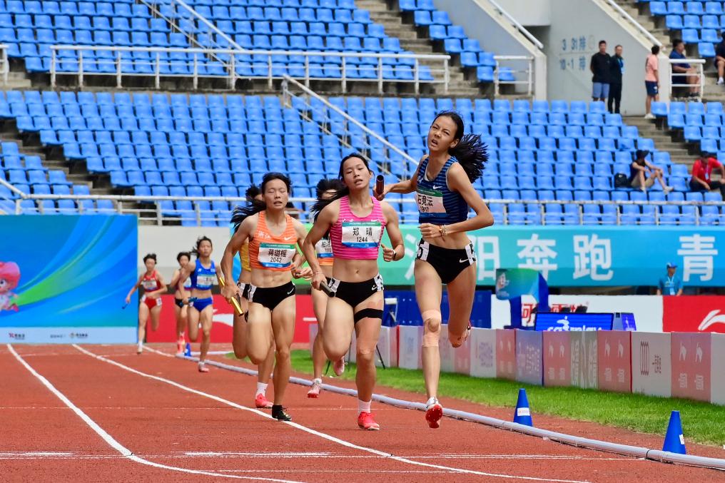 全国青少年田径运动会:严子怡改写女子标枪亚洲少年最好成绩