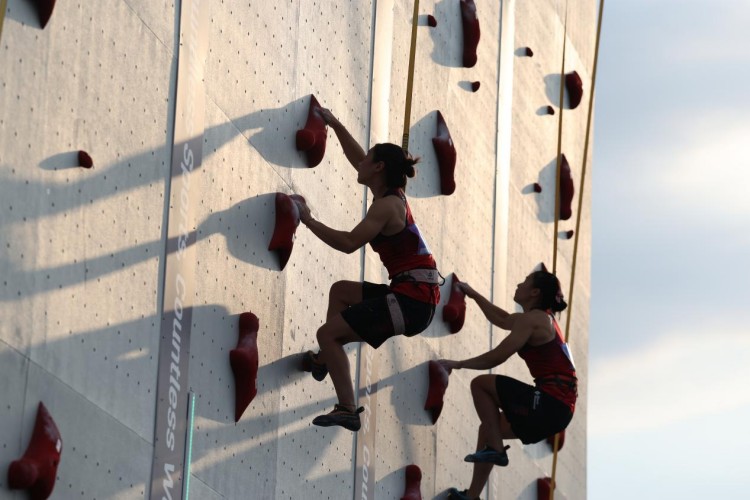 成都世运会|各国攀岩名将世运赛场“云端竞速”,中国队斩获五枚奖牌创佳绩 成都世运会|各国攀岩名将世运赛场“云端竞速”,中国队斩获五枚奖牌创佳绩