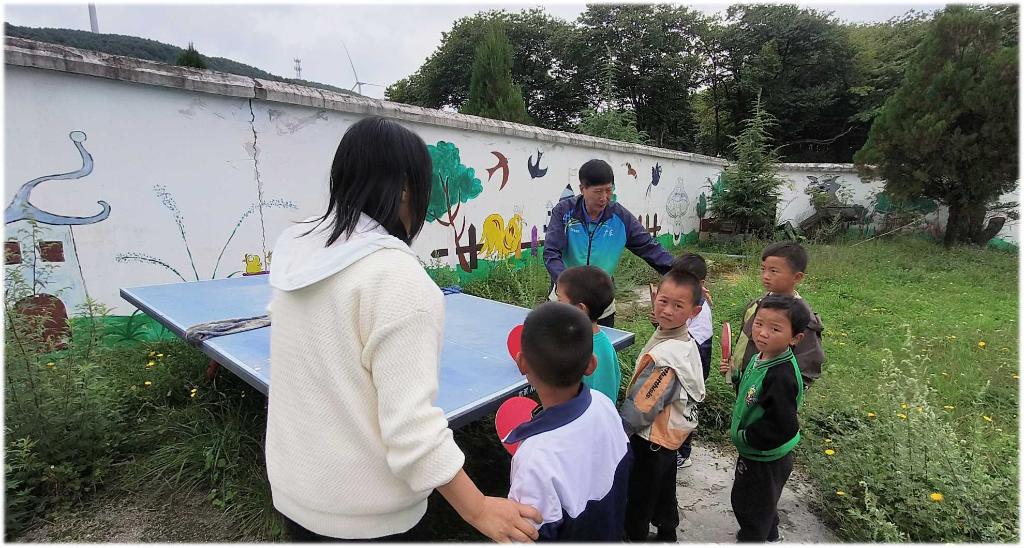 追光丨她用乒乓球为一群孩子“插上翅膀”