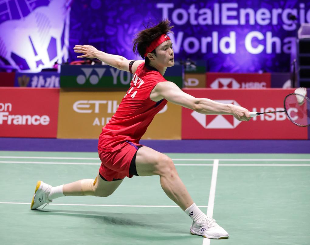 羽毛球世锦赛|石宇奇苦战晋级八强