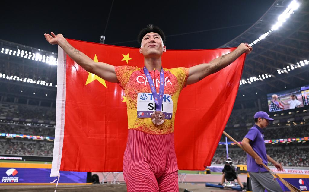 石雨豪:也无风雨也无晴