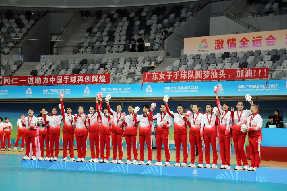 三大球之外,让小众不小——专访国家体育总局手曲棒垒球运动管理中心主任王涛