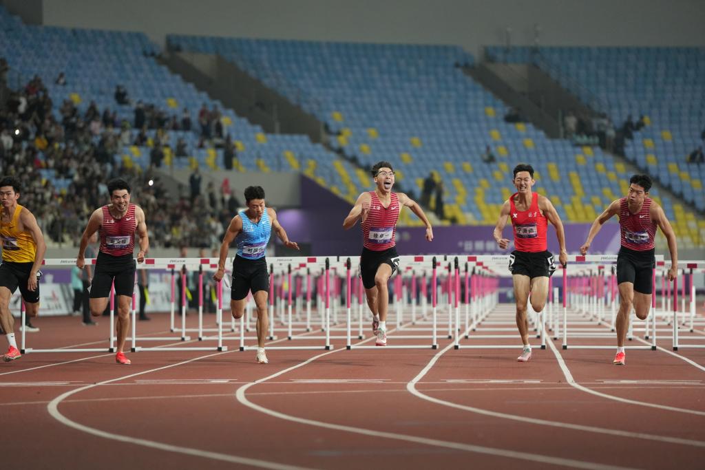 全国田径冠军赛:吴艳妮、徐卓一夺冠