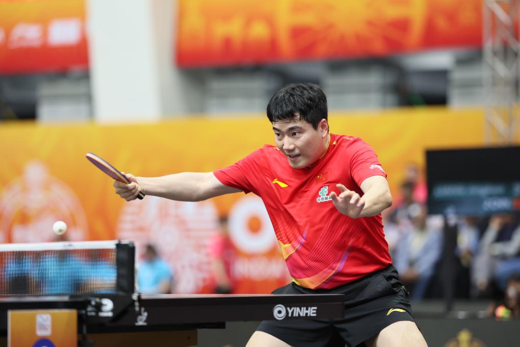 中国队包揽乒乓球团体亚锦赛男女团冠军