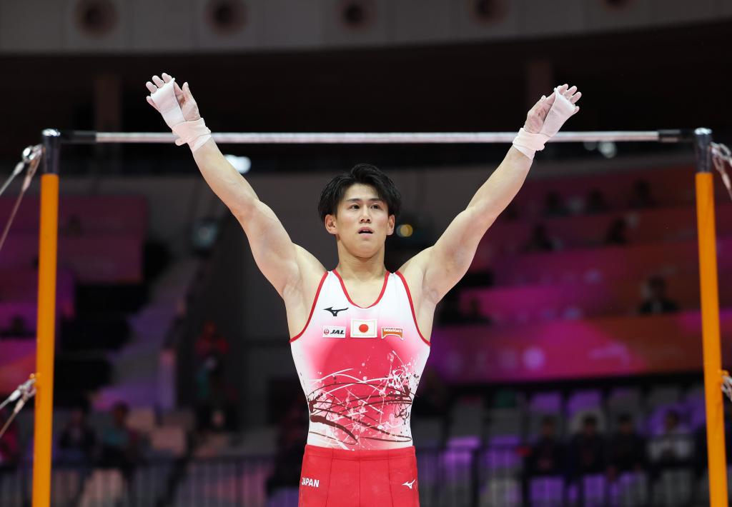 体操世锦赛|桥本大辉实现男子全能“三连冠”