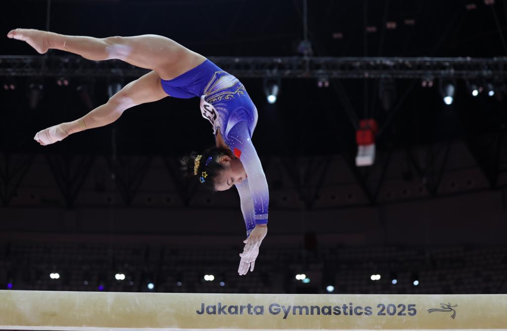 体操世锦赛|张清颖首夺世锦赛奖牌