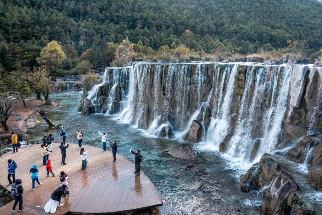 追光丨火爆!我国超4亿人玩户外,都在玩啥?