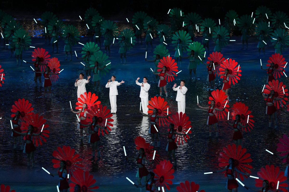 组图丨传统与现代交融,十五运开幕式彰显中国文化自信 组图丨传统与现代交融,十五运开幕式彰显中国文化自信