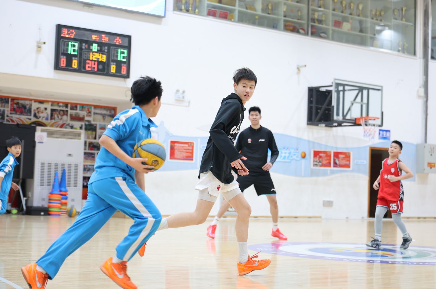 科学健身进校园！