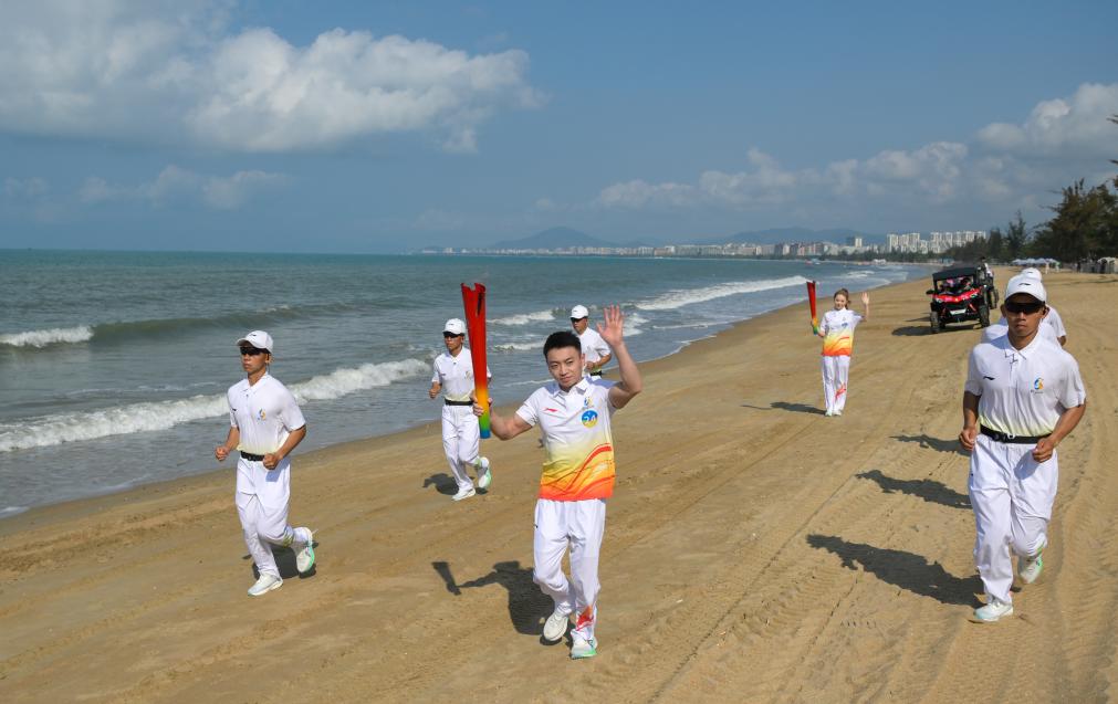 “潮”玩亚沙:那些小众又“上头”的沙滩运动