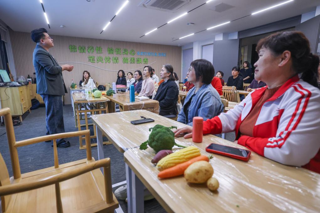 “国家不让你胖”,也没让你瘦啊——体重管理两周年观察之一
