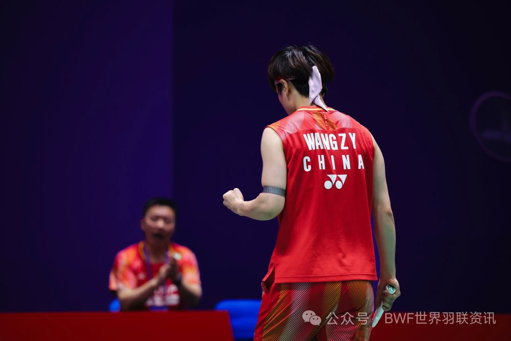 中国羽毛球公开赛:陈雨菲逆转辛杜晋级八强