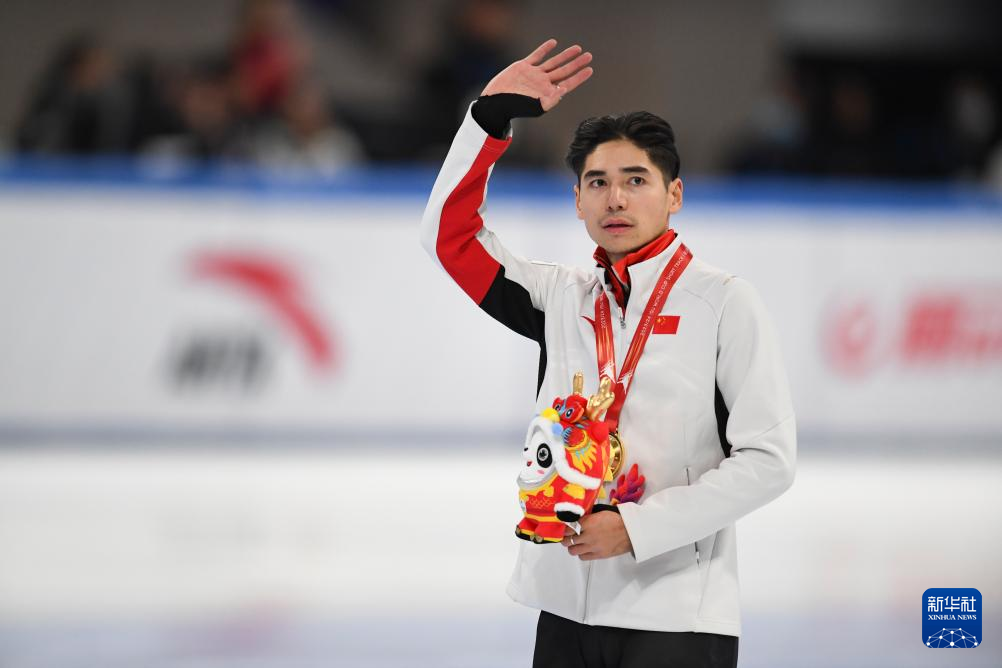 短道速滑——世界杯北京站：刘少昂夺得男子1000米冠军