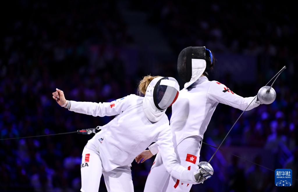 巴黎奥运会丨击剑——女子个人重剑：中国香港选手江旻憓夺冠