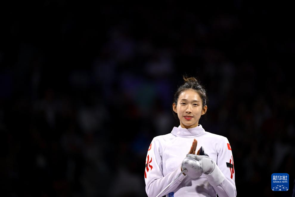 巴黎奥运会丨击剑——女子个人重剑：中国香港选手江旻憓夺冠