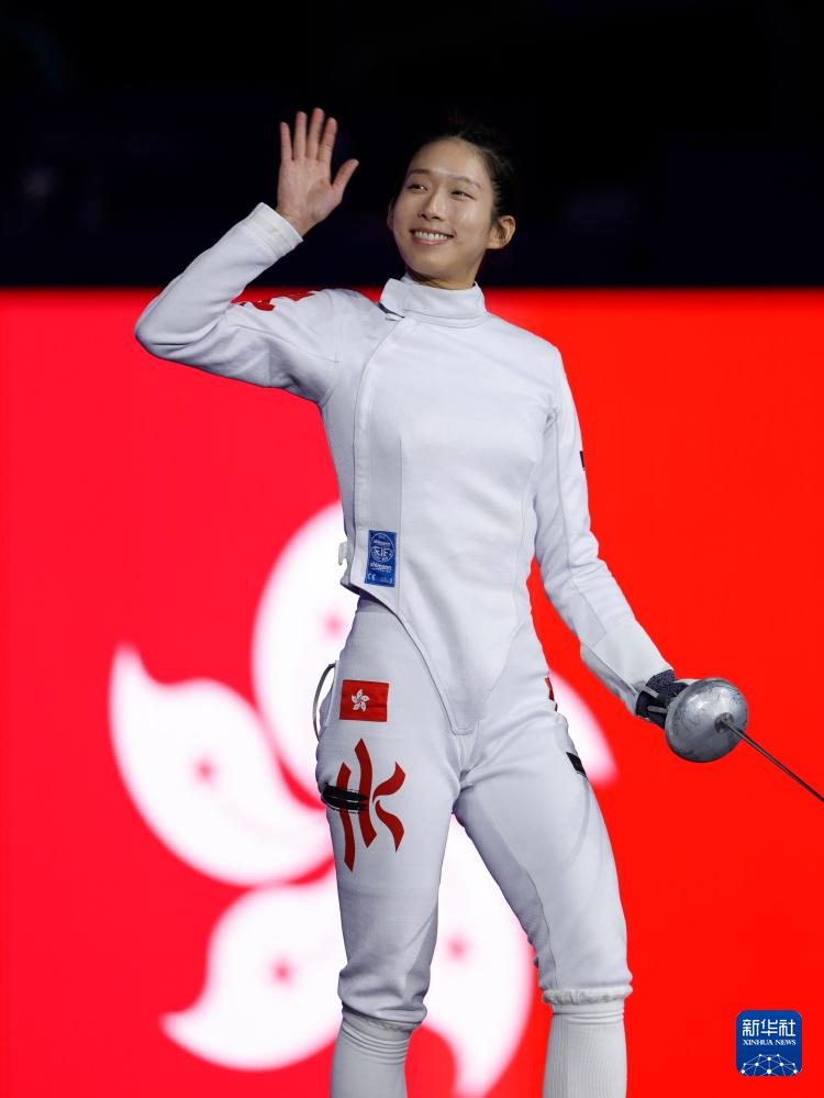 巴黎奥运会丨击剑——女子个人重剑：中国香港选手江旻憓夺冠
