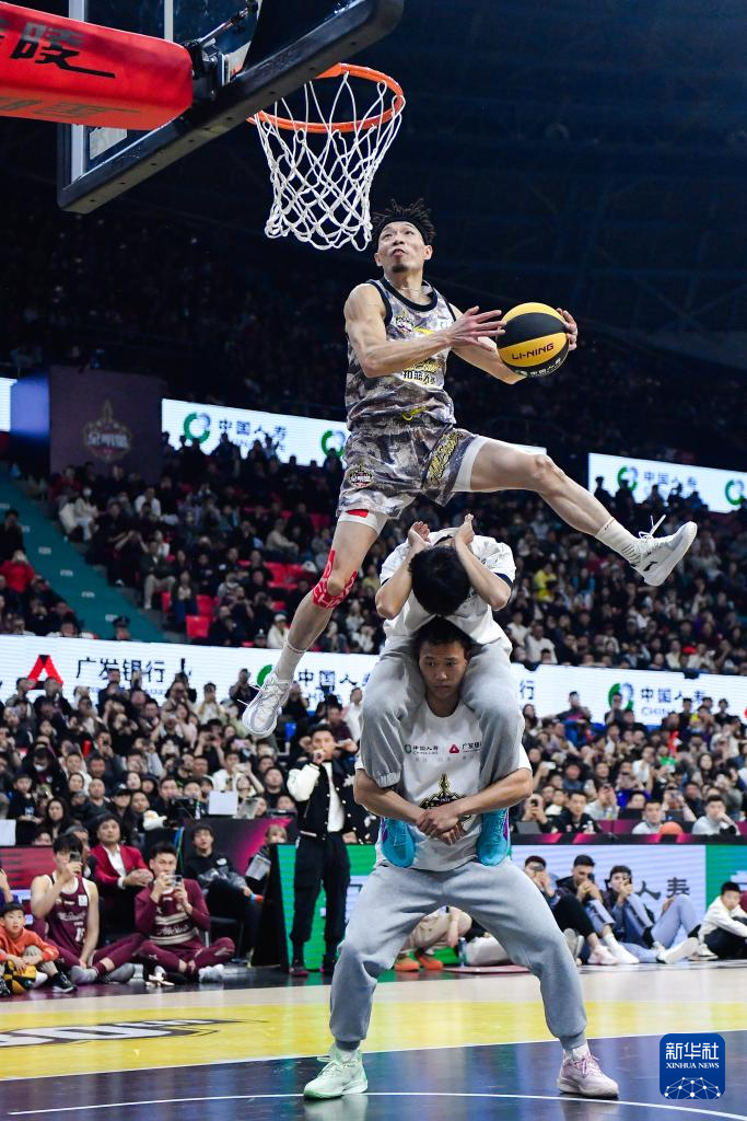 篮球——CBA全明星赛：陈登星获扣篮大赛冠军