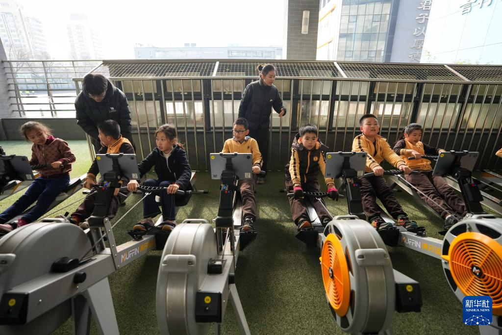 新华全媒+丨北京推行“体育八条” 打造“能出汗的体育课”