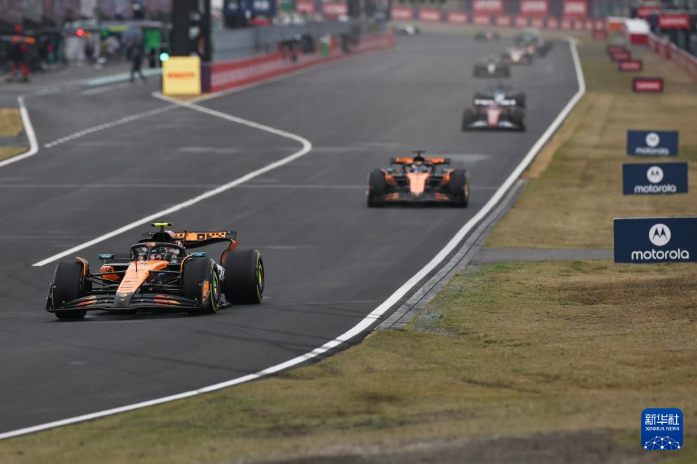 赛车——F1日本大奖赛：正赛赛况