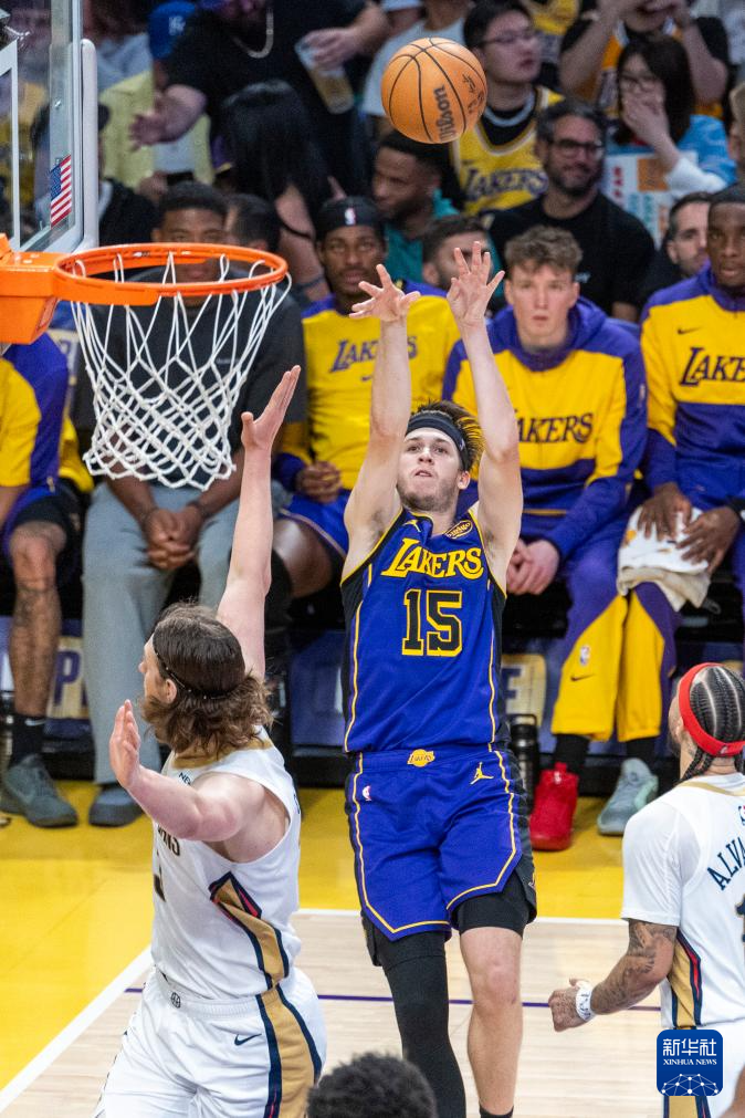 篮球——NBA常规赛：湖人胜鹈鹕
