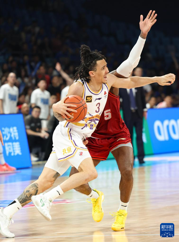 篮球——CBA季后赛：北京北汽胜北京控股