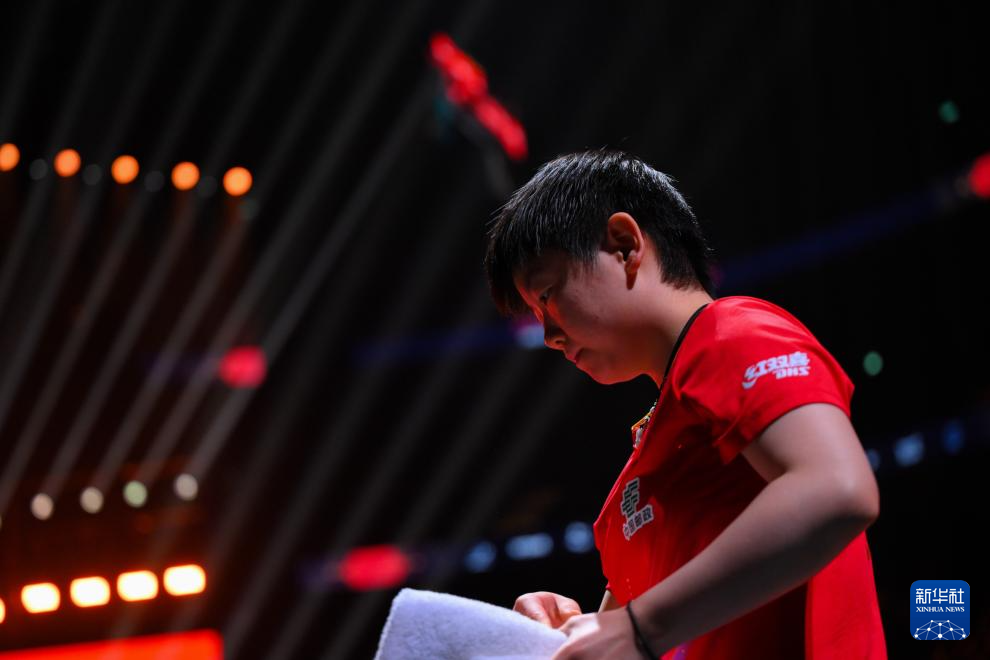 乒乓球——世界杯:孙颖莎夺得女单冠军