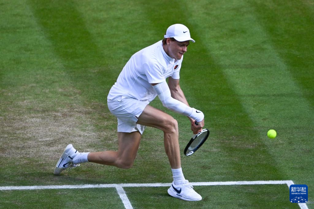 温网:辛纳首夺男单冠军