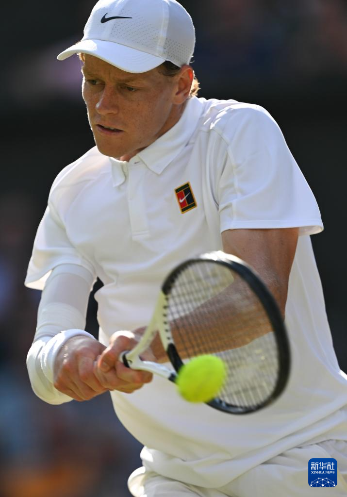 温网:辛纳首夺男单冠军