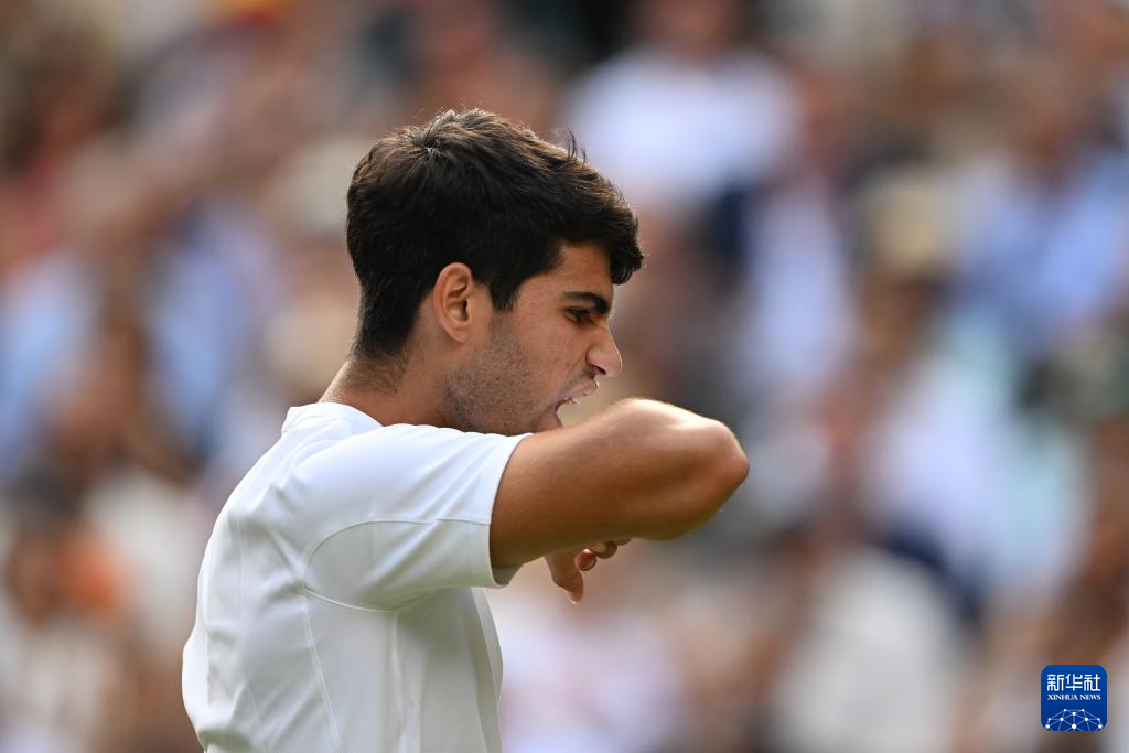 温网:辛纳首夺男单冠军