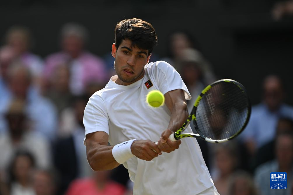 温网:辛纳首夺男单冠军