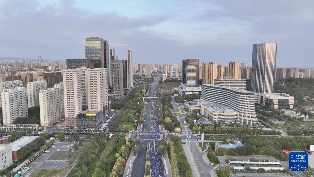 2025乌鲁木齐马拉松开跑