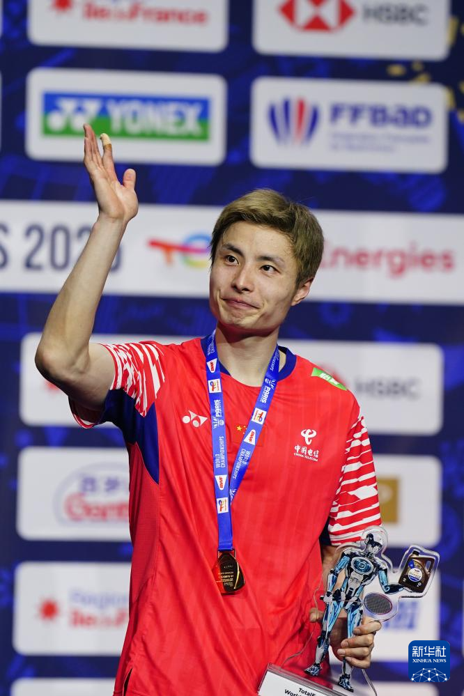 羽毛球——世锦赛:石宇奇获得男单冠军