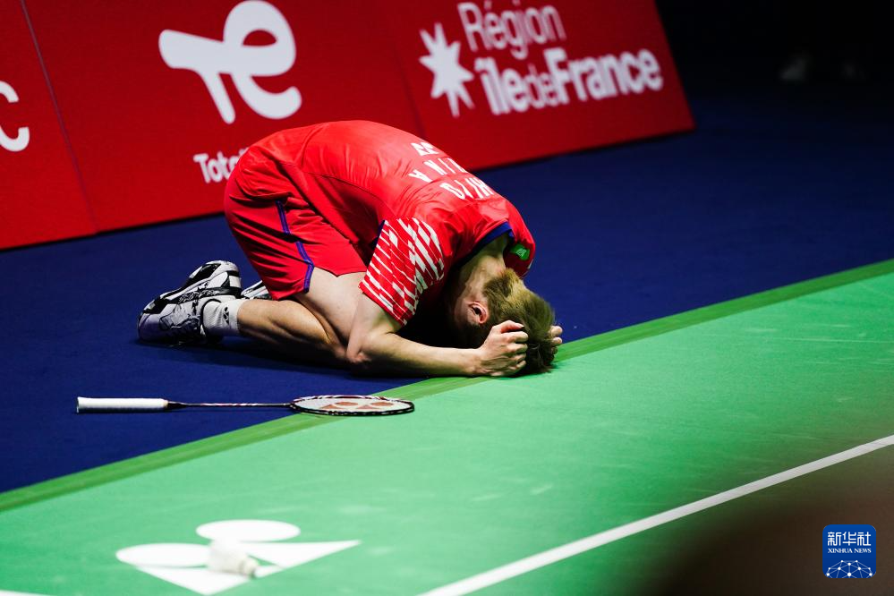 羽毛球——世锦赛:石宇奇获得男单冠军