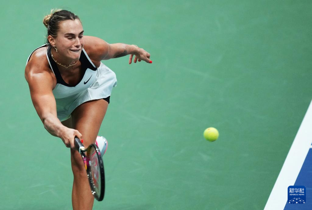 美网:萨巴伦卡获得女单冠军