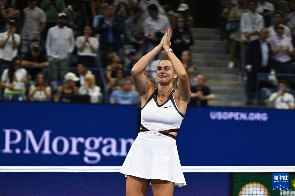 美网:萨巴伦卡获得女单冠军
