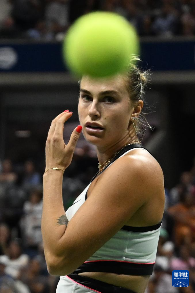 美网:萨巴伦卡获得女单冠军