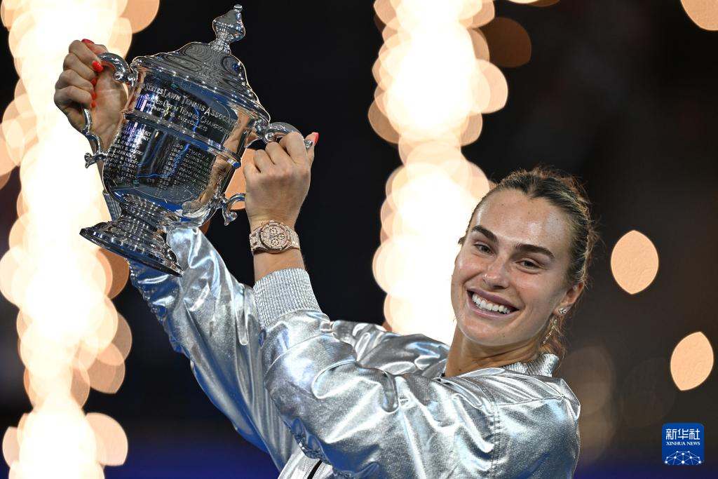 美网:萨巴伦卡获得女单冠军
