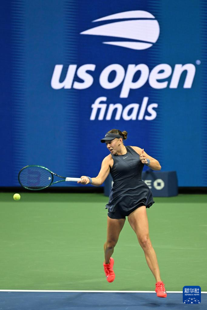 美网:萨巴伦卡获得女单冠军