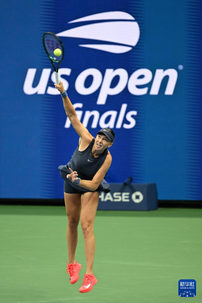 美网:萨巴伦卡获得女单冠军